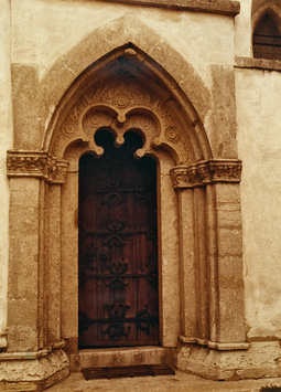 Vorschaubild Pfarrkirche, Langhausportal